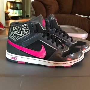 Pink and black Nike high tops **last chance**